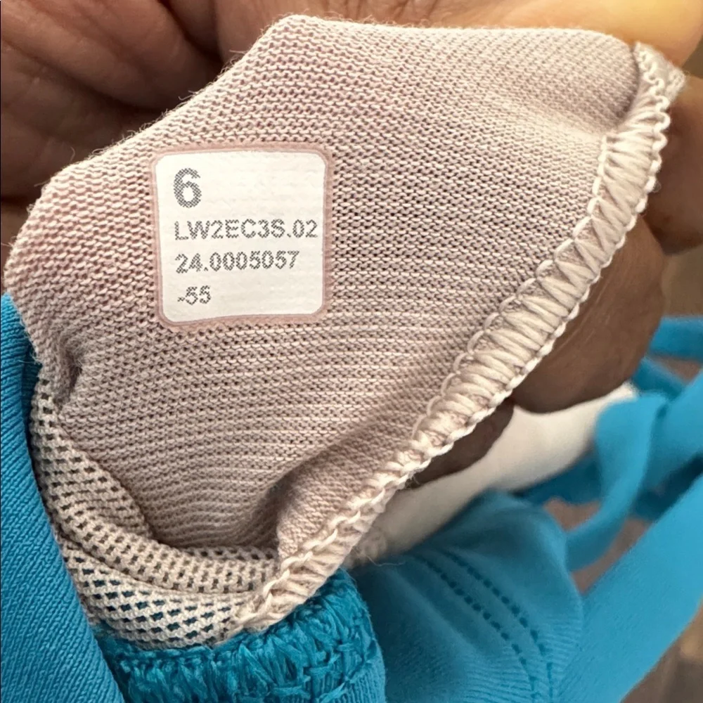 Lululemon Energy High Neck Longline Zip Bra